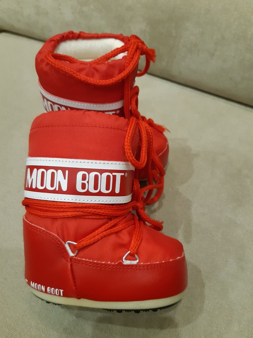 Czerwone oryginalne Moon Boot 19 - 22 buty zimowe śniegowce 20 21