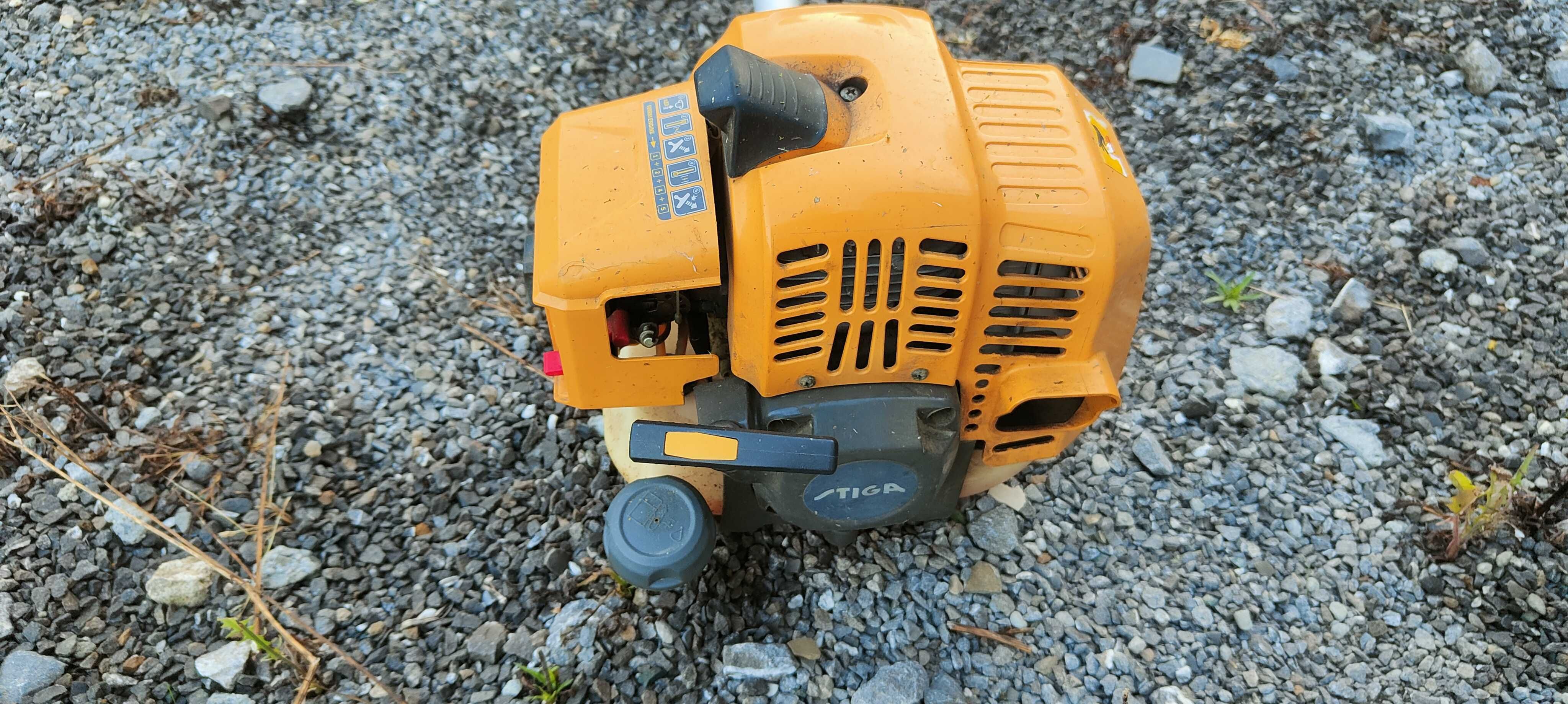 Kosa spalinowa Stiga SBC242D