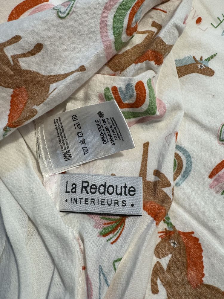 Lote de roupas de cama em ótimo estado