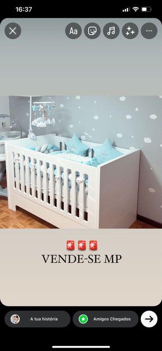 Berço de mandeira com os brinquedos NOVO sem uso - tal como na foto