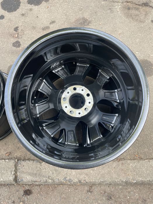 Диски BMW оригінал R19 5/120 9J (одноширокі)