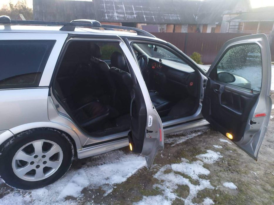 Opel Vectra b 2.2  2001 рік.  В чудовому стані.