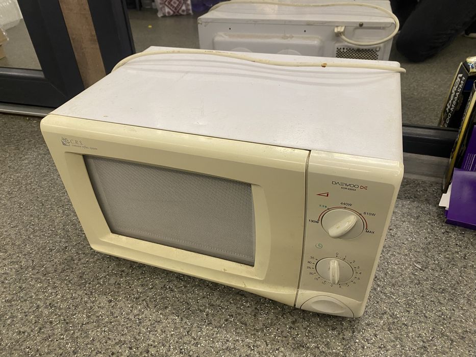 Продам мікроволновка Daewoo