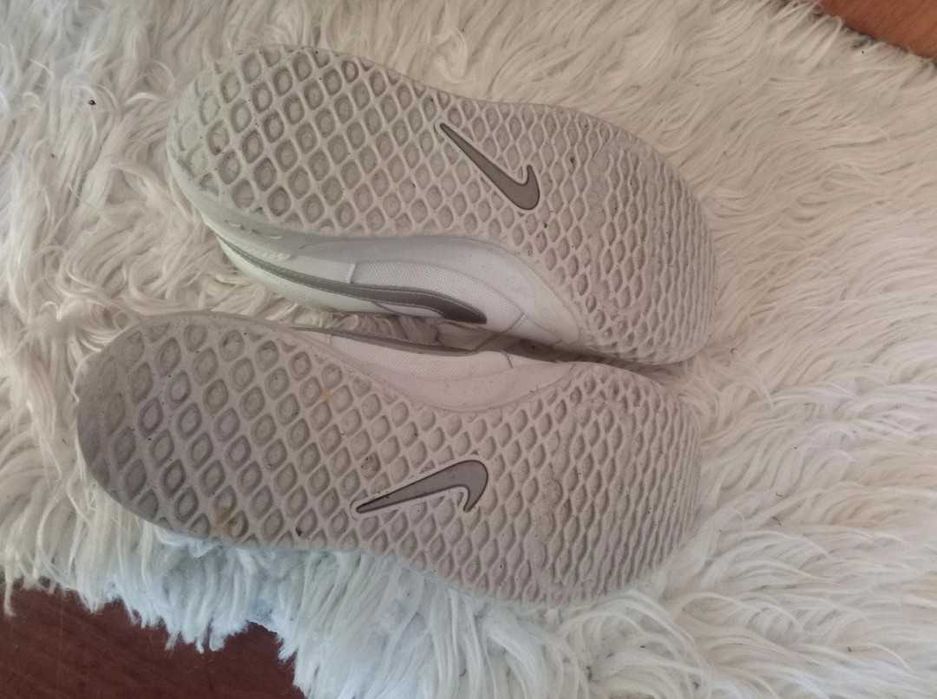 Sapatilhas NIKE Novas Tam 38