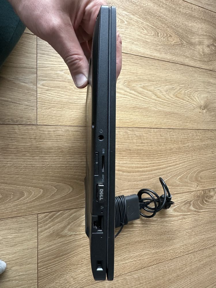 Dell latitude 7480 i5 256 SSD