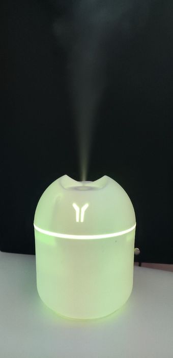 Zestaw 48 sztuk olejków eterycznych z nawilżaczami powietrza LED