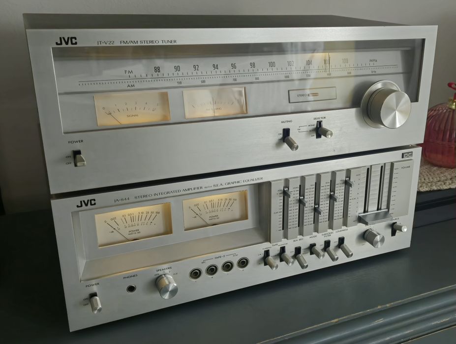 JVC    JA-S44   JT-V22  zestaw wzmacniacz + tuner  vintage