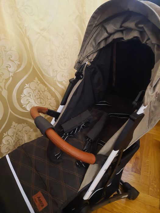Carrello astra дитяча коляска