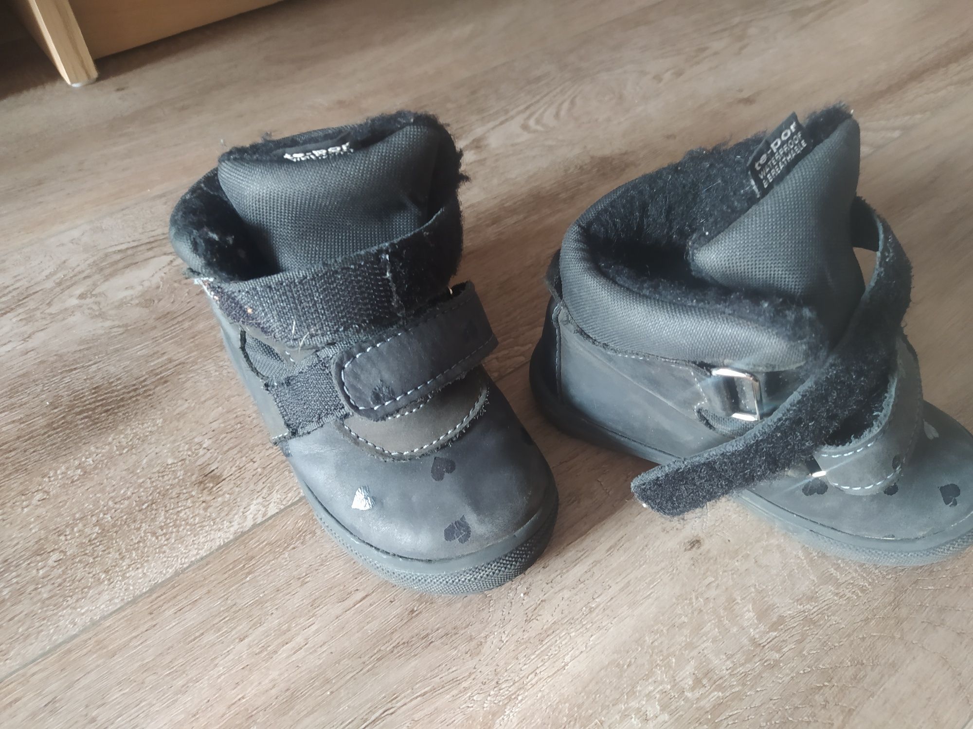Czarne zimowe buty Mazurek r. 23