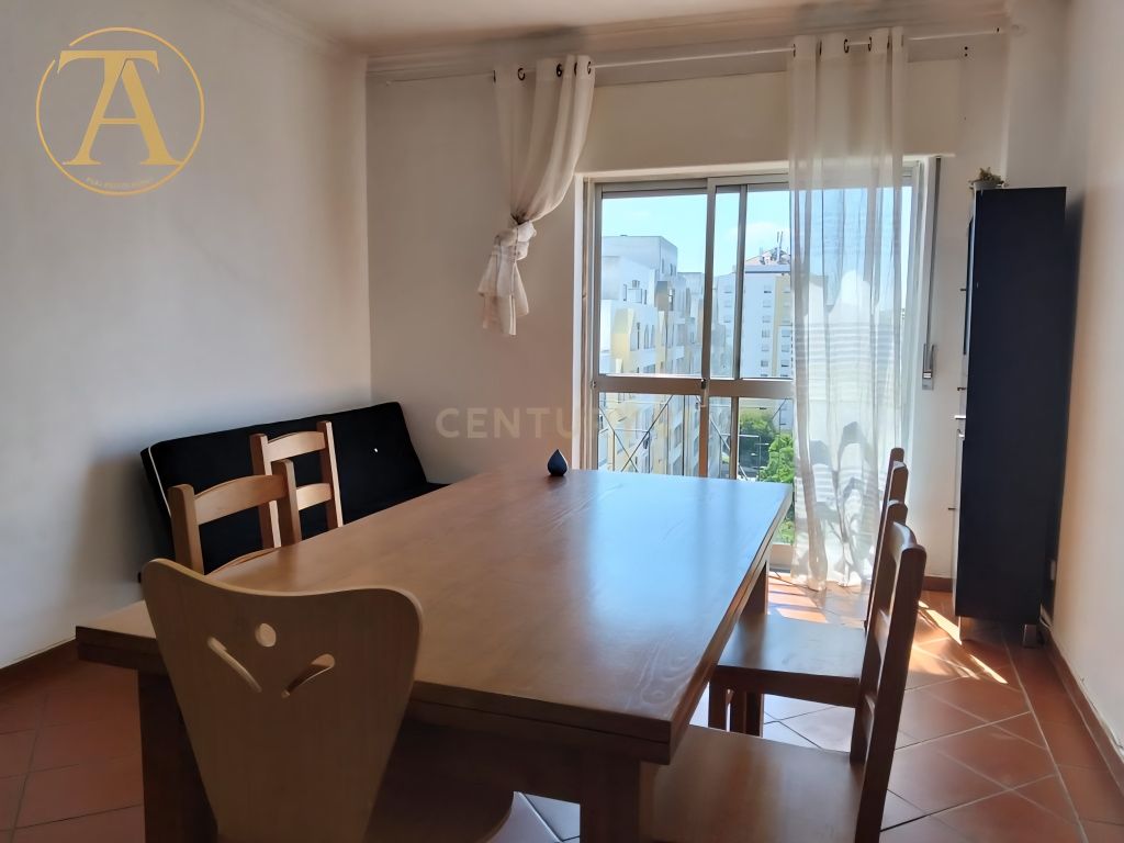 Apartamento T2 em Santarém