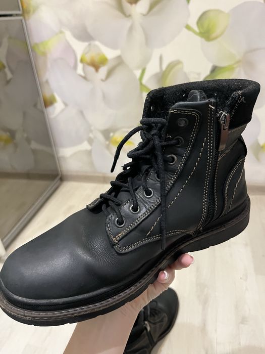 Шкіряні зимні ботінки