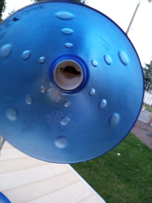 Lampka 230 V z oprawką na żarówkę z trzonkiem