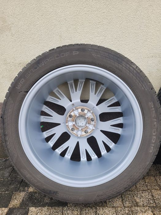 Opony zimowe wraz z felgami 215/50 R18 92V