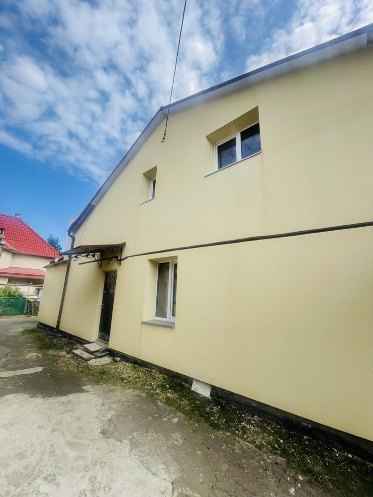 Продаж 2 х рівневої квартири ближній центр Львів!
