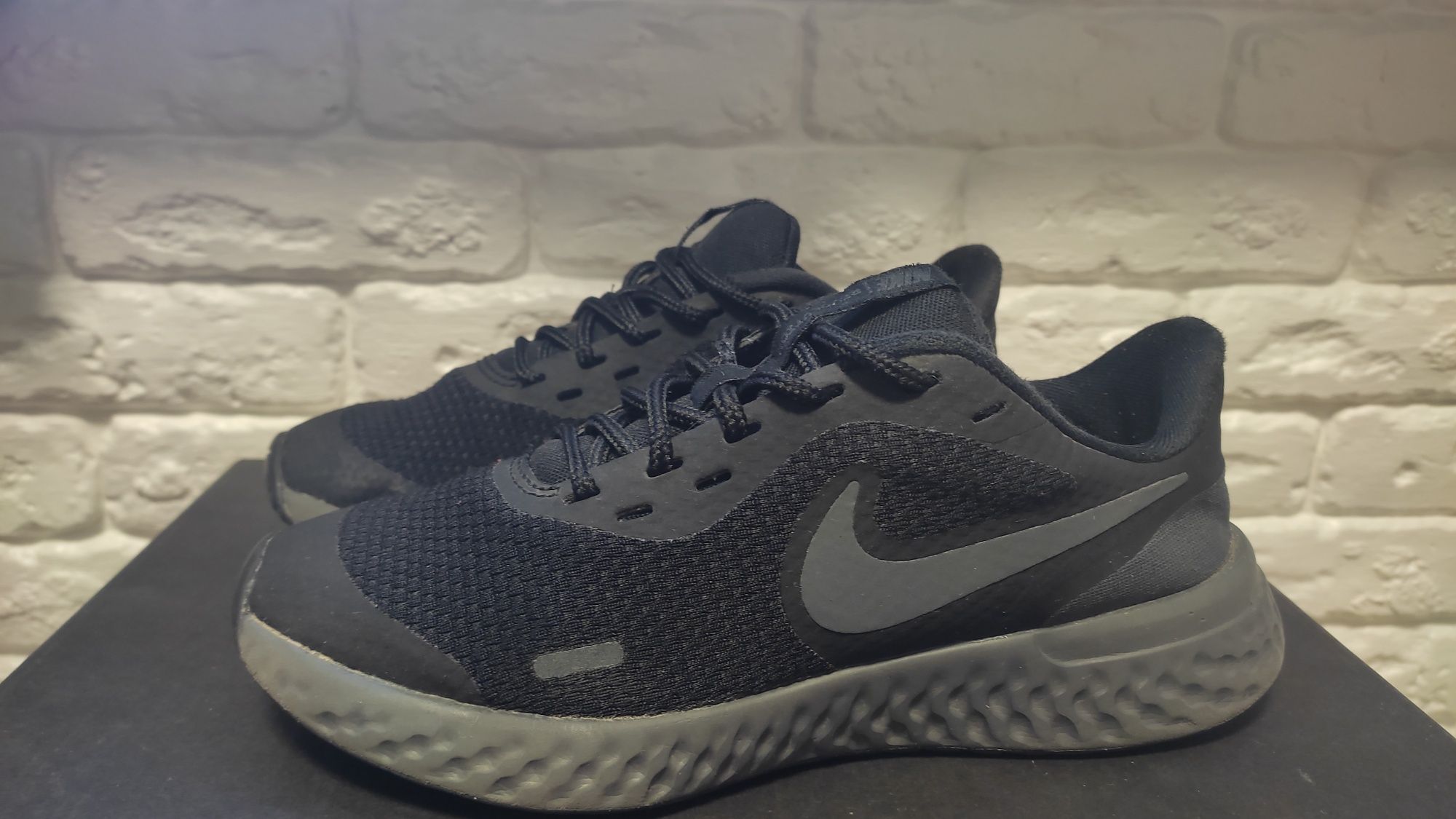 Кроссовки Nike 35,5 размер 22,5 см
