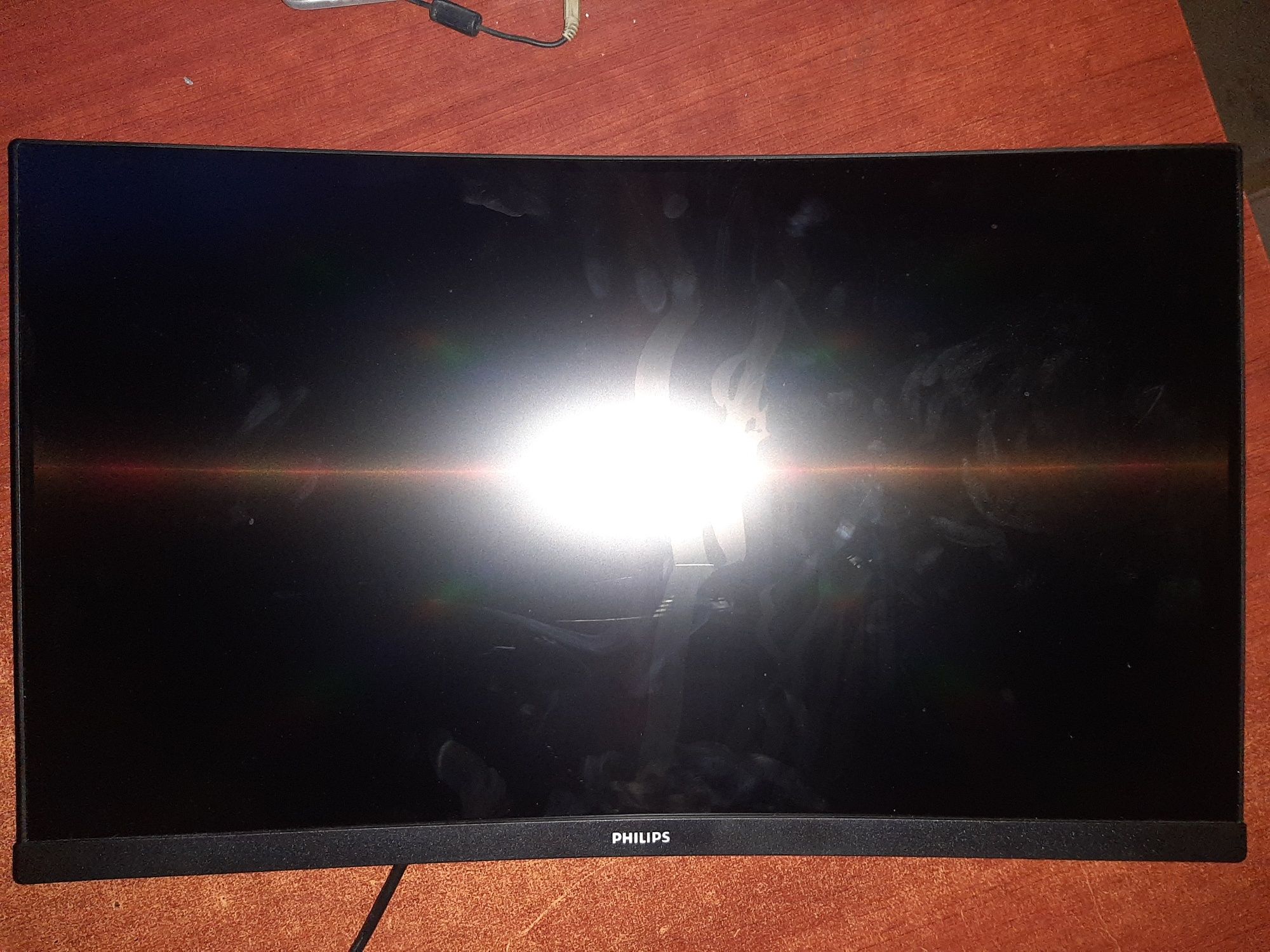 Monitor hdmi Philips ( wklęsły) 27 "
