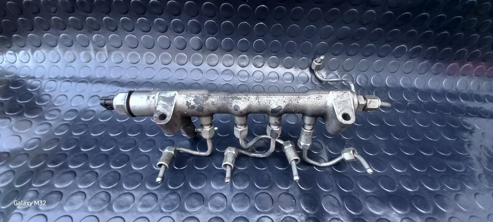 Продається Паливна рейка Opel Astra (J) 2009-2015 1.7cdti