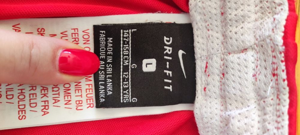 Spodenki sportowe NIKE dziecięce 120-150