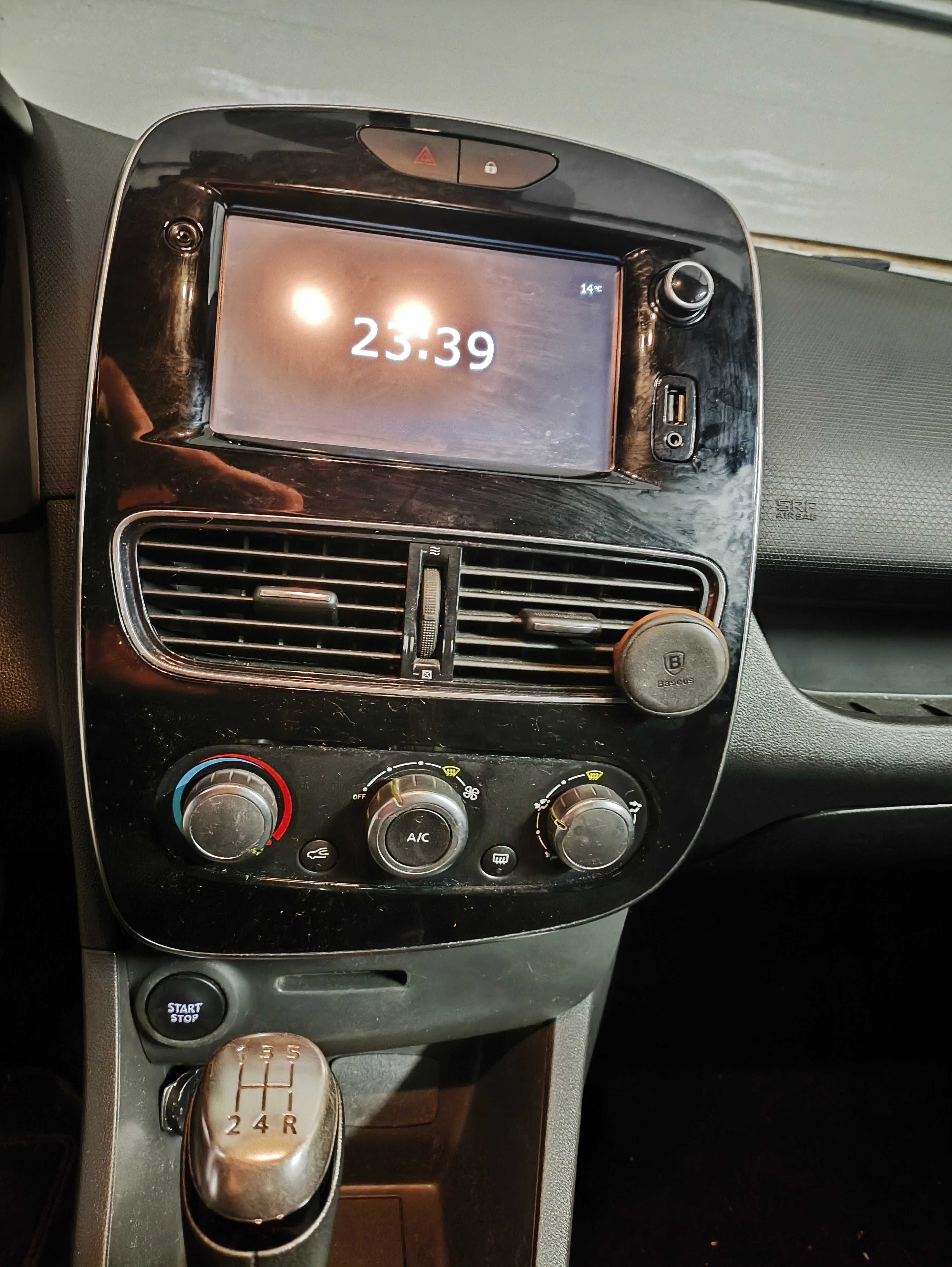 Media nav evolution radio ramka renault clio 4. LAN5210WR4