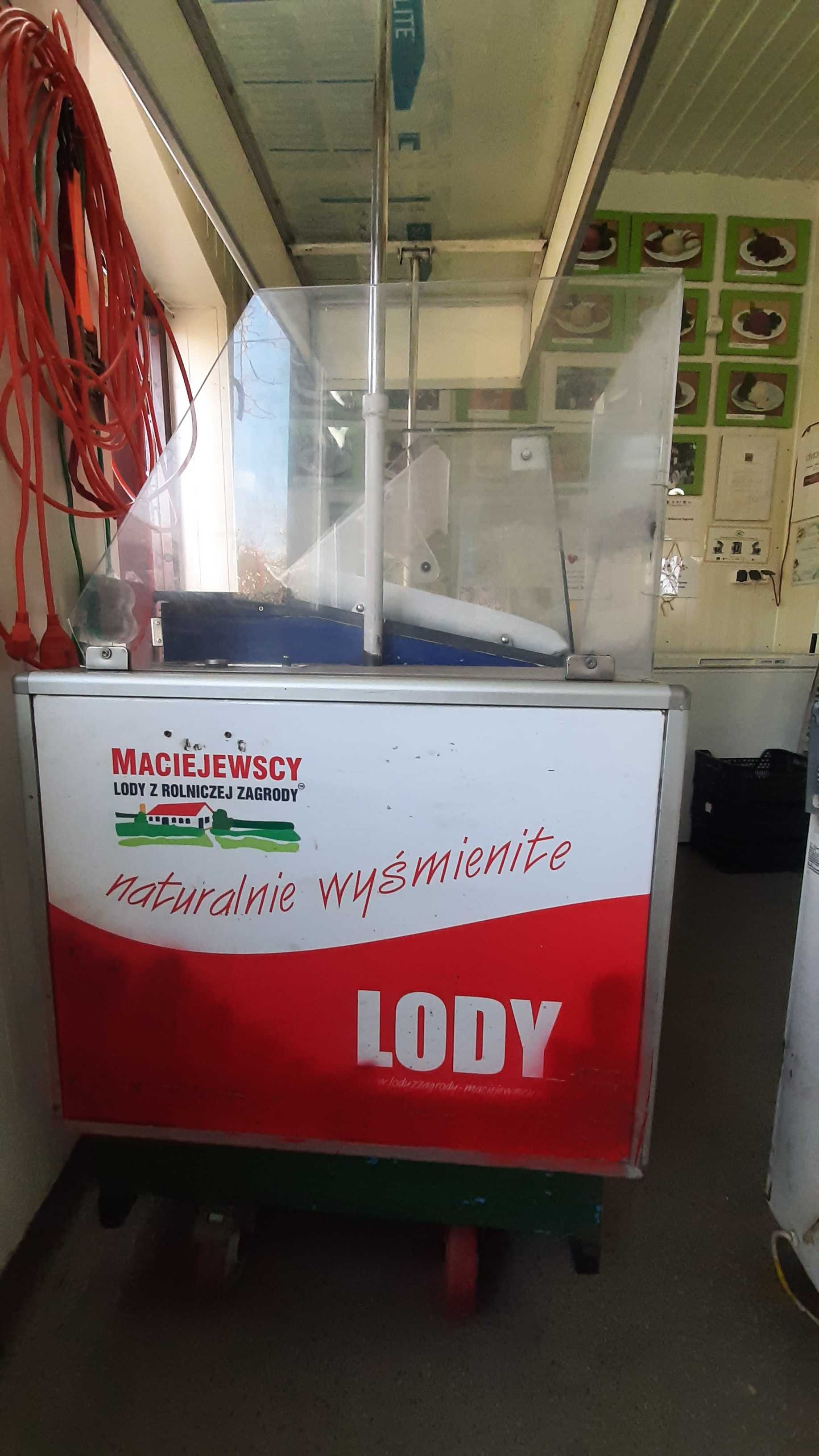 Sprzedam stoisko do sprzedaży lodów gałkowych(12 kuwet)