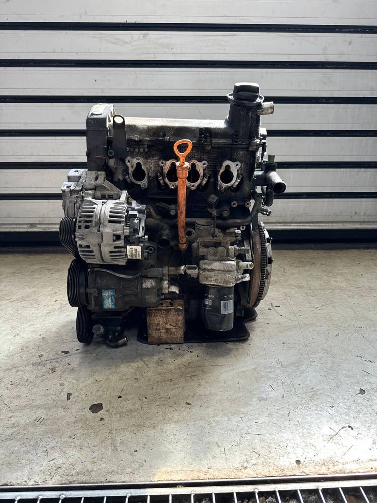 Двигун мотор AZJ 2.0I 8V 183tkm VW Passat B5