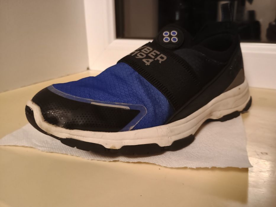 Продам кросівки Zara