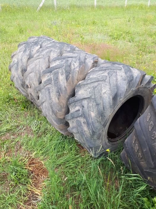 16.0/70 R - 20 komplet 4sztuk zachodnie GOODYEAR Wzmocnione 10PR 400/