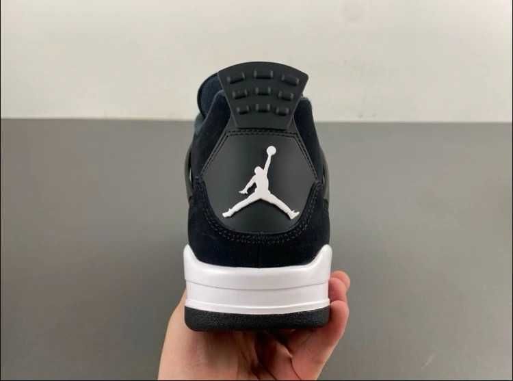 Buty Trampk Jordan 4 Retro White Thunder R.41