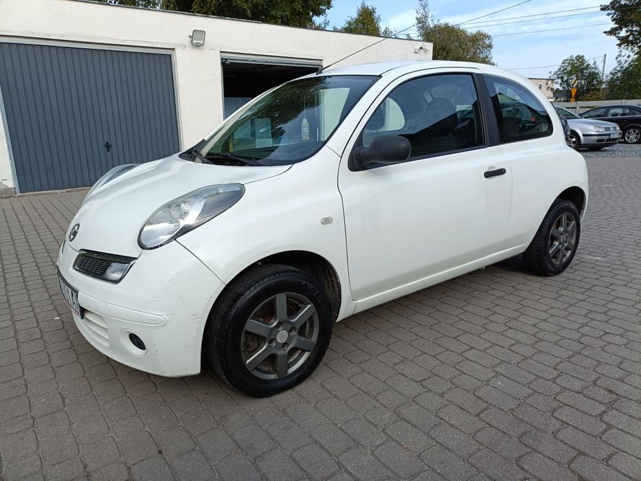 Nissan Micra 1.2 benz. 2009r.