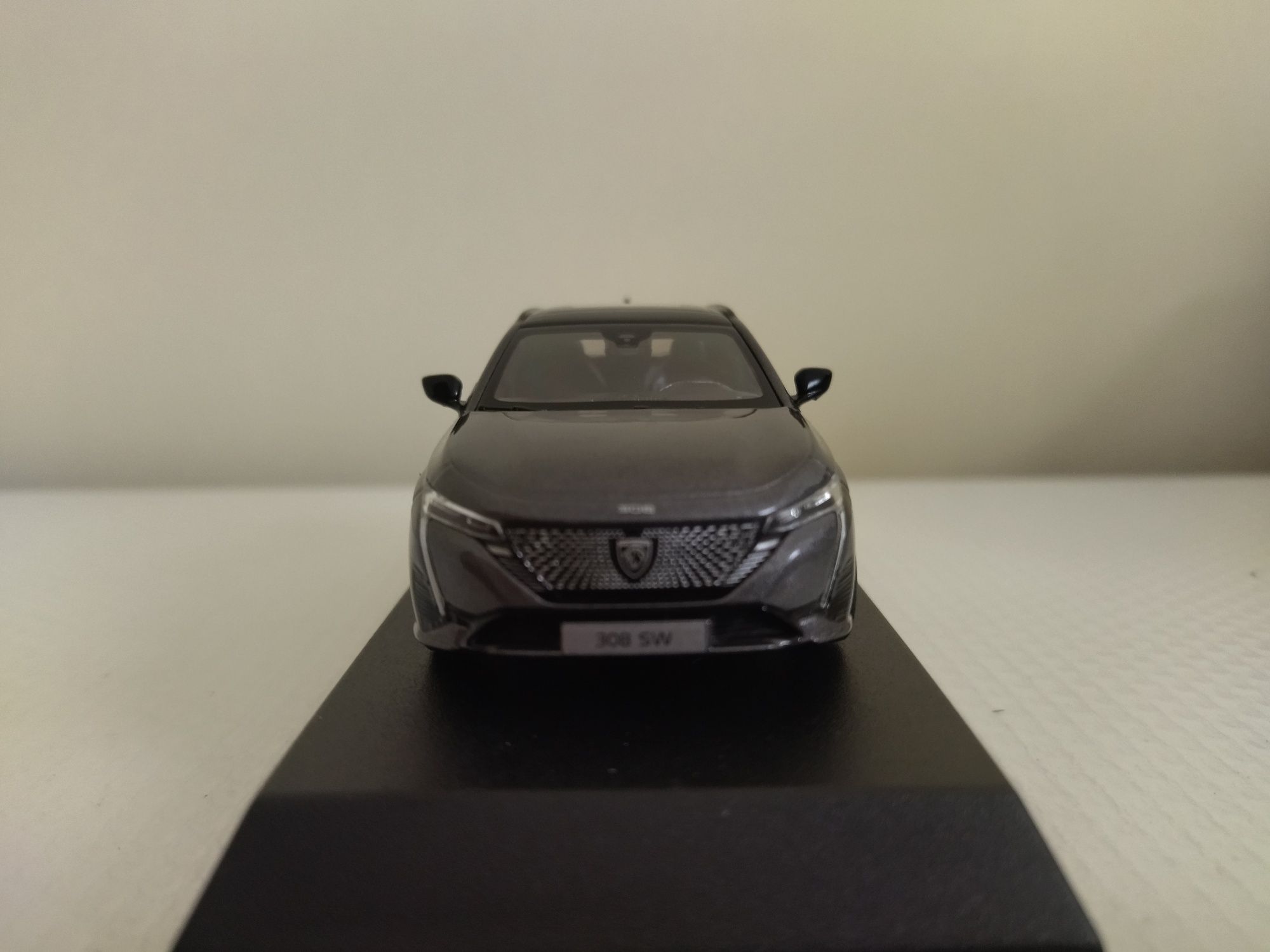 Miniatura Peugeot 308 SW GT 1/43 Nova