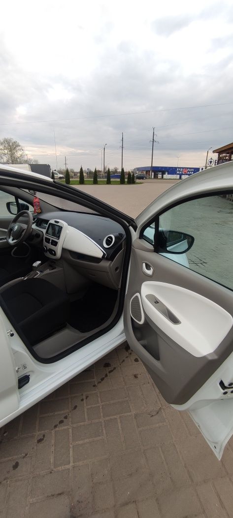 Renault ZOE 2015 рік батарея 22кв. SOH 93%