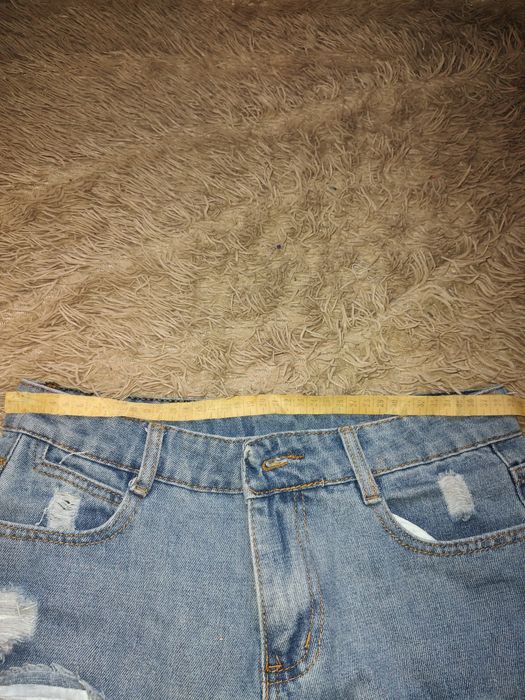 Джинсові шорти, розмір М