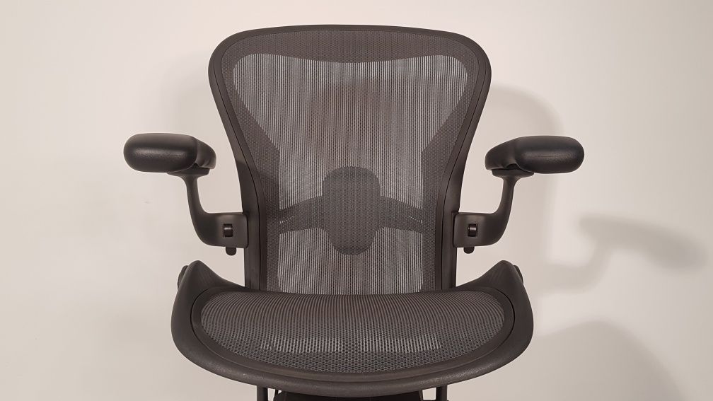Cadeira Herman miller,  aeron remastered 2019