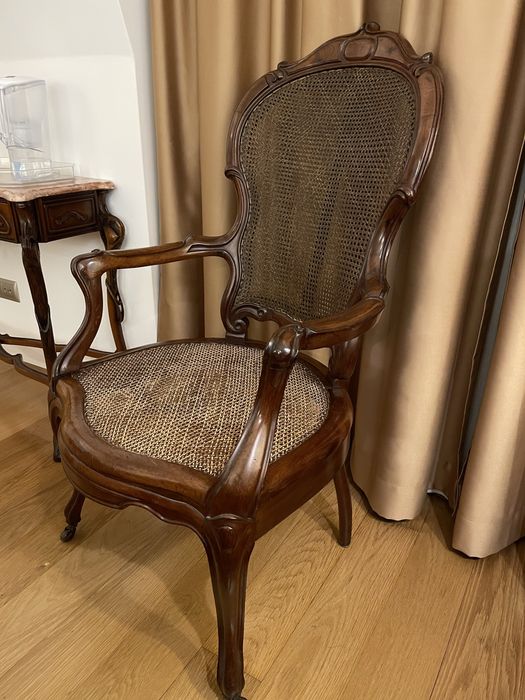 Cadeiräo bergere de braços com palhinha