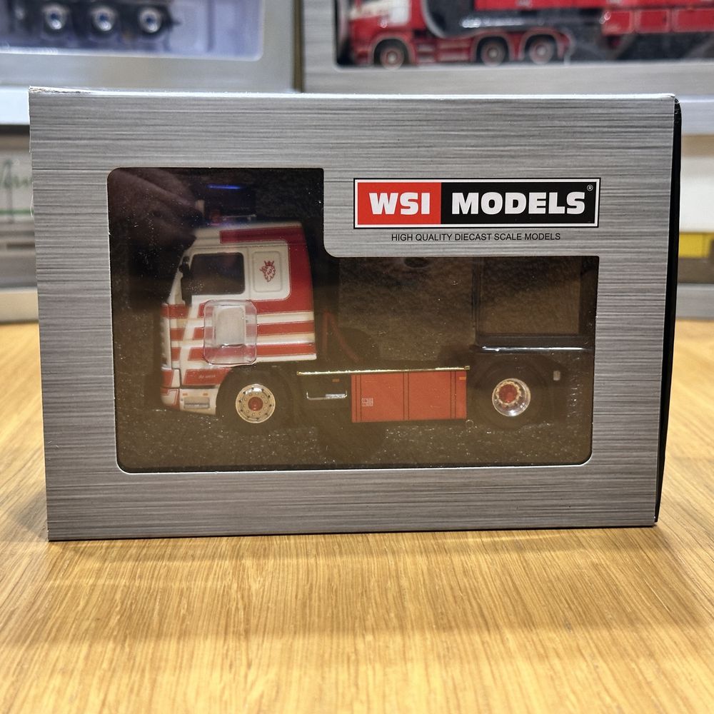 Model 1:50 WSI Scania 3 Streamline 4x2