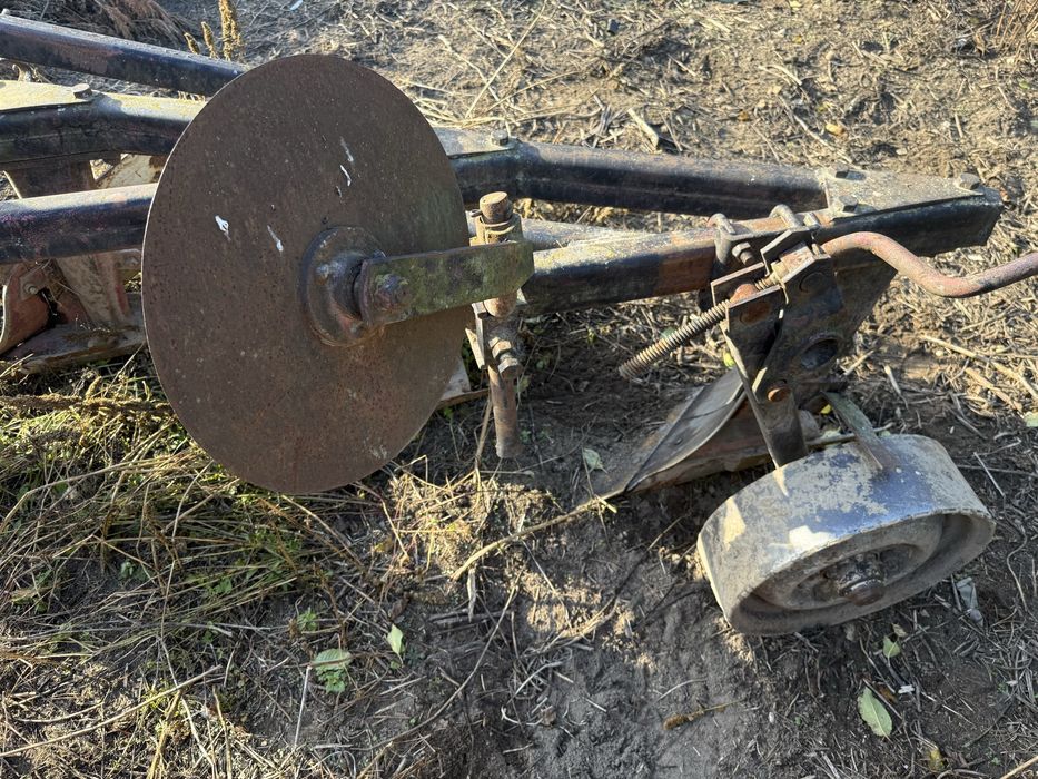 Pług rolniczy 3 skibowy