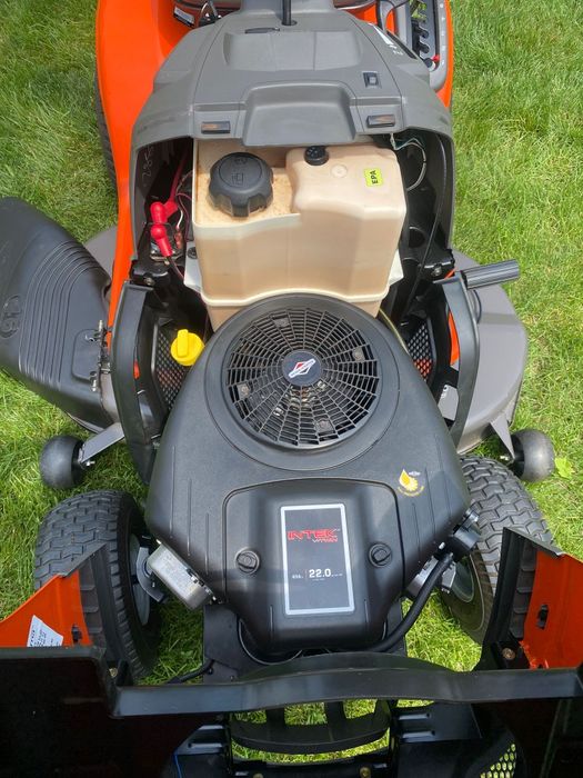 Traktorek Husqvarna 23/46