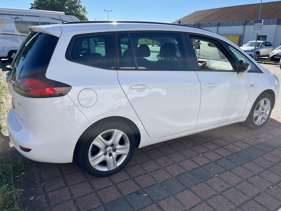 Opel Zafira Tourer
