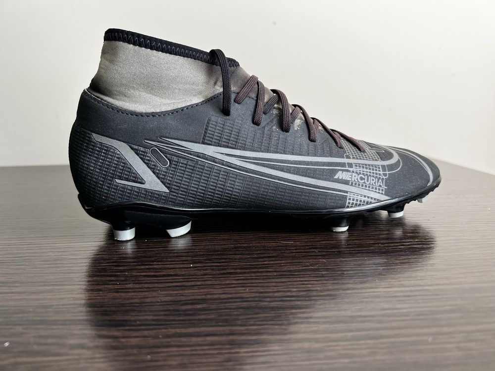Бутси Nike Mercurial Superfly 8 Club Cv0852-004 Розмір 43 на 27.5 см