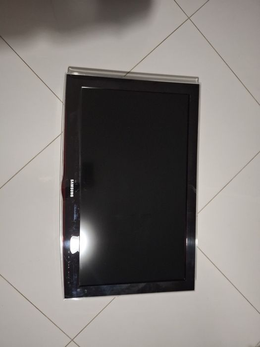 Sprzedam telewizor samsung