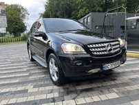 Мерседес МЛ 350 2007 року