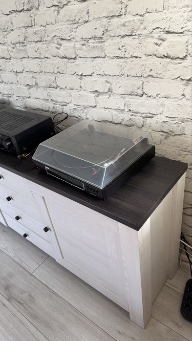 Komoda Hesen / Porto / Antwerpen BlackRedWhite