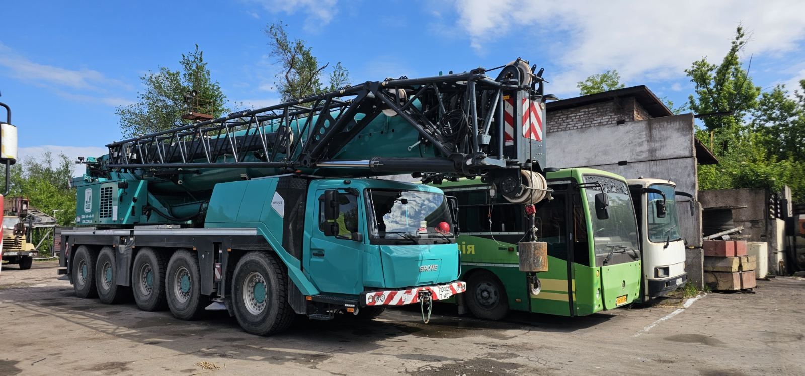 Аренда, услуги автокрана грузоподъемностью 100, 150, 200 и 300 тонн