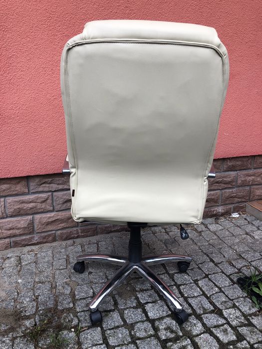Fotel biurowy,obrotowy  Sigma.Możliwy dowóz.