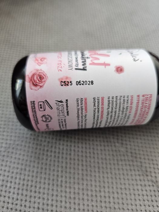 Sielanka na górze róże przeciwzmarszczkowy hydrolat różany do twarzy