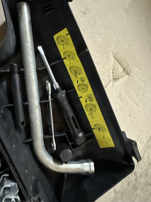 Домкрат audi a6 c5