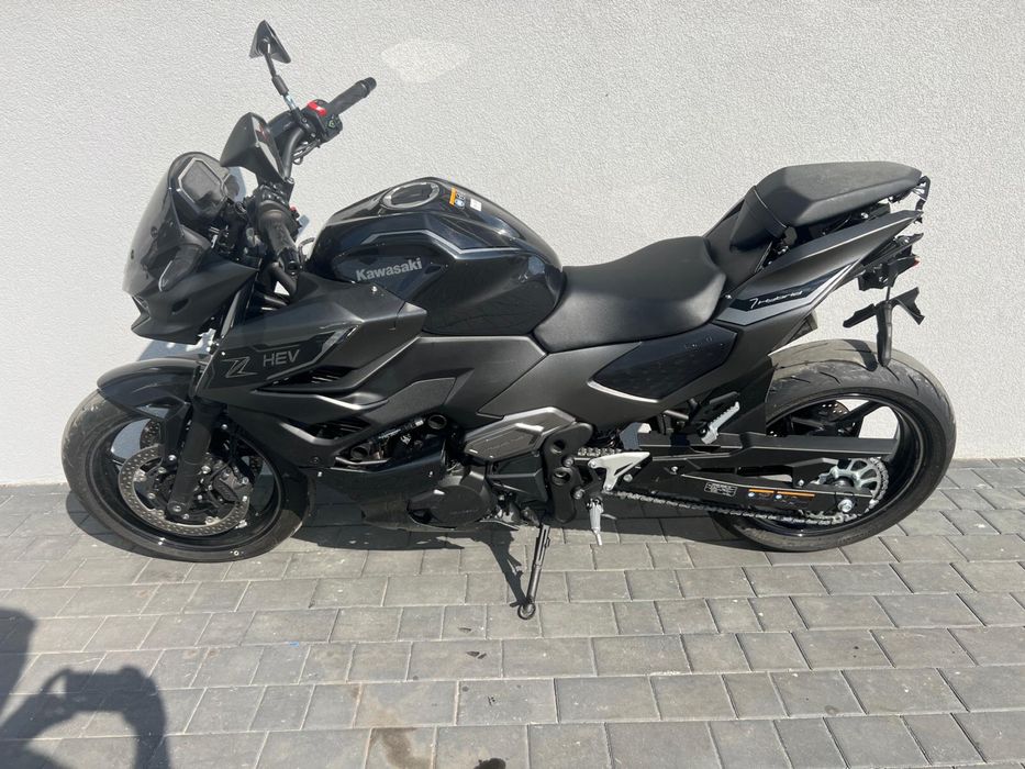 Kawasaki Z7 Hybrid