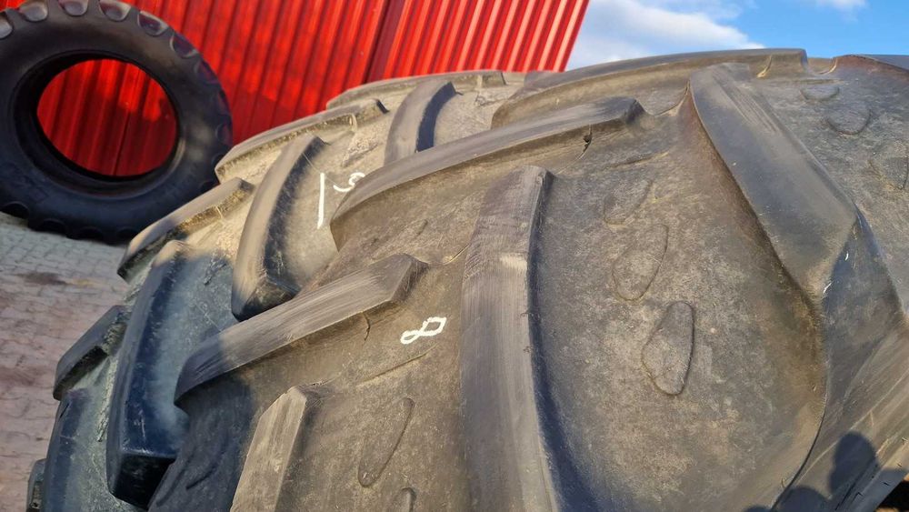 520/85r42 20.8r42 20.8-42 Michelin Kleber 50% bieżnik