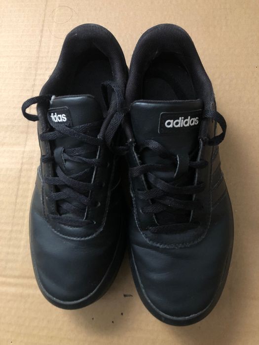 Adidas Court original, pouco usado