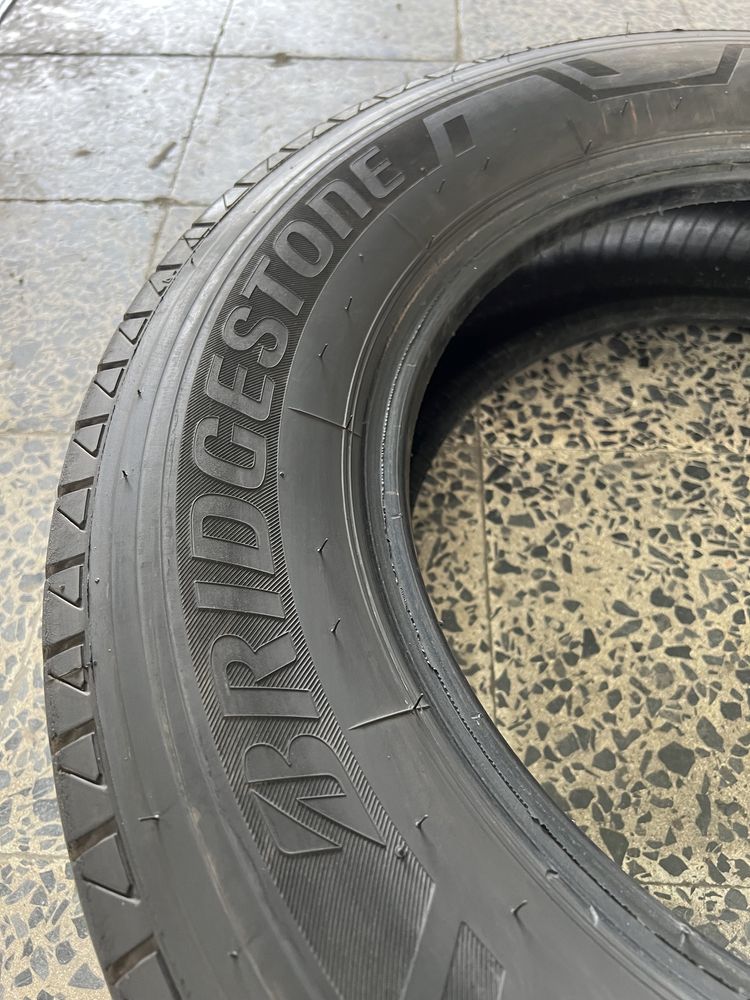 Pneus semi-novos 185/75R16C